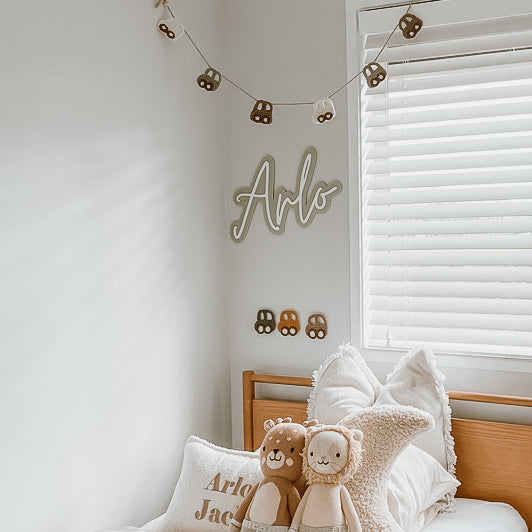 Theo Car Garland | Home Decor
