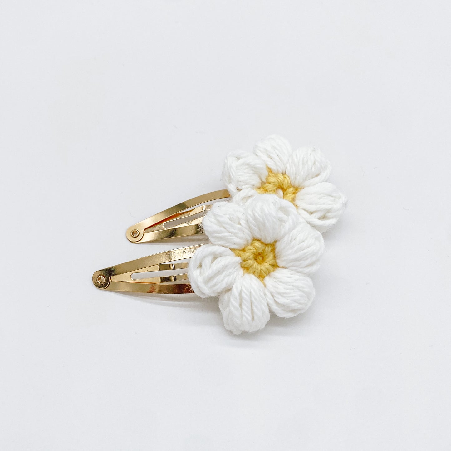 Josie Daisy White Crocheted Flower Hair Accessories | Hand Crocheted Flowers