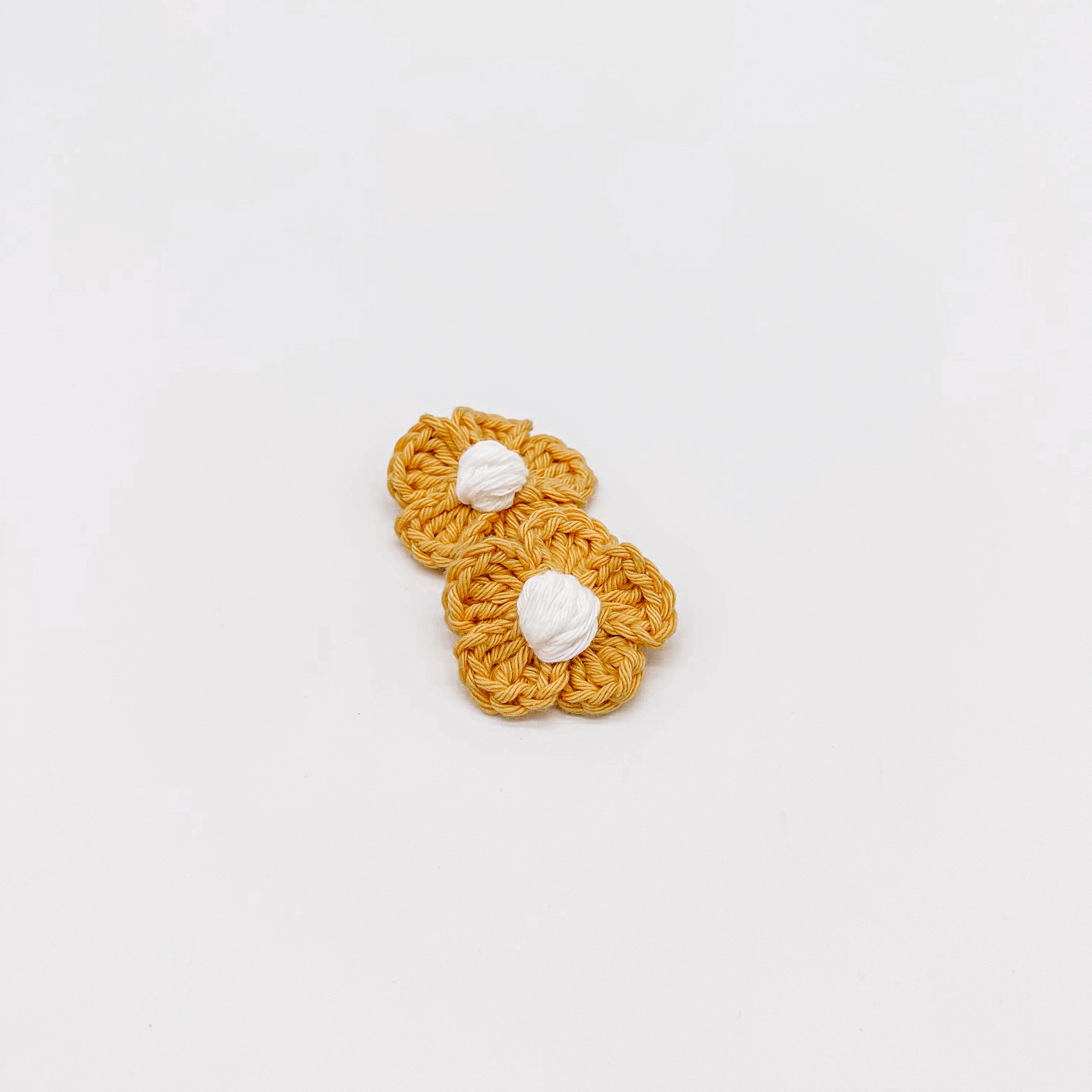 Daisy Butterscotch Clips | Hand Crocheted