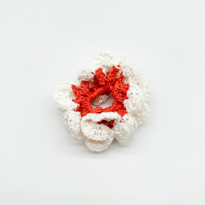 Lili Scrunchies | Strawberry fields