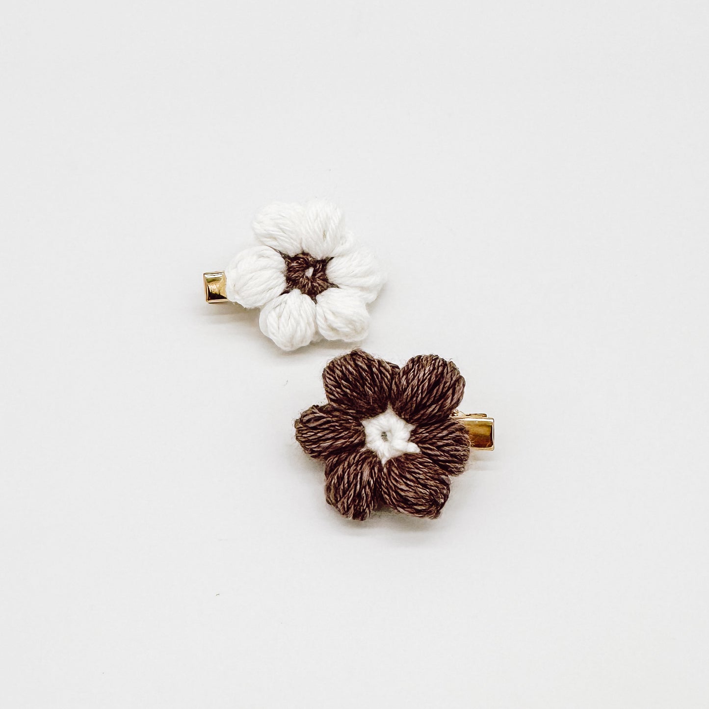 Josie Mocha/White Mocha Set Hand Crocheted Flower Hair Clips