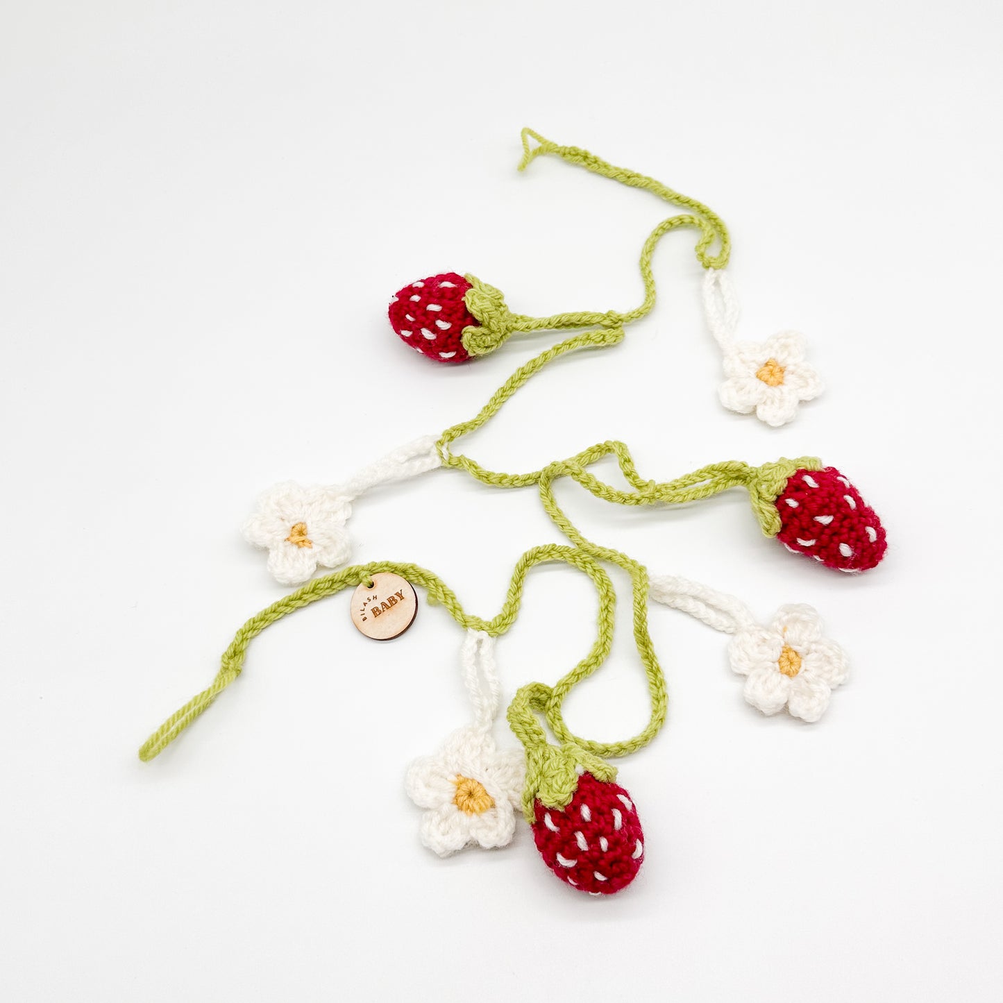 Strawberry Daisy Crochet Garland | Strawberry Fields