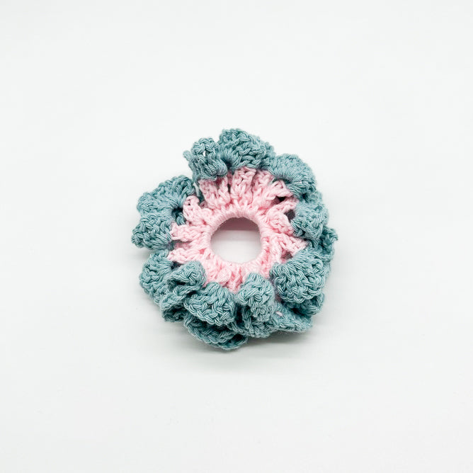 Lili Scrunchies | Strawberry fields