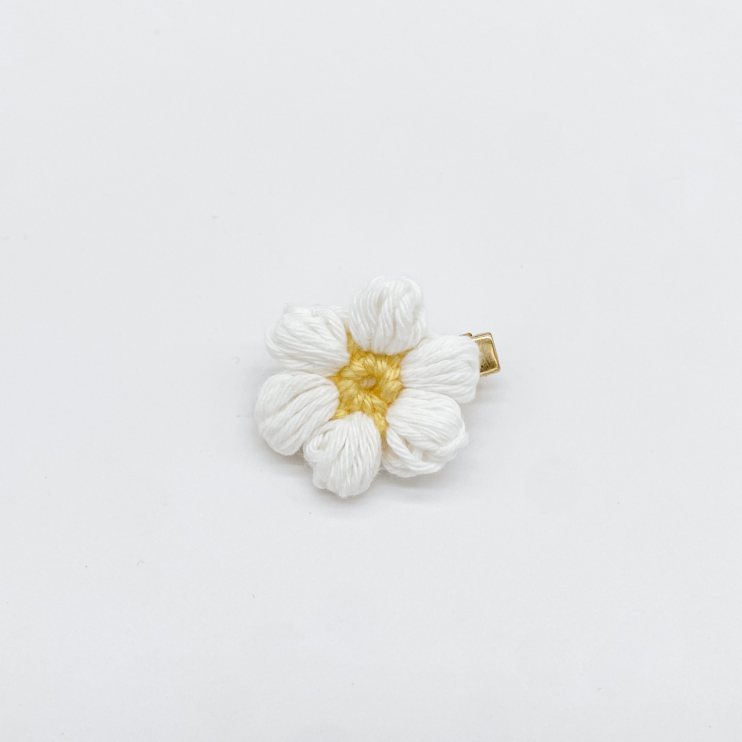 Josie Daisy White Crocheted Flower Hair Accessories | Hand Crocheted Flowers