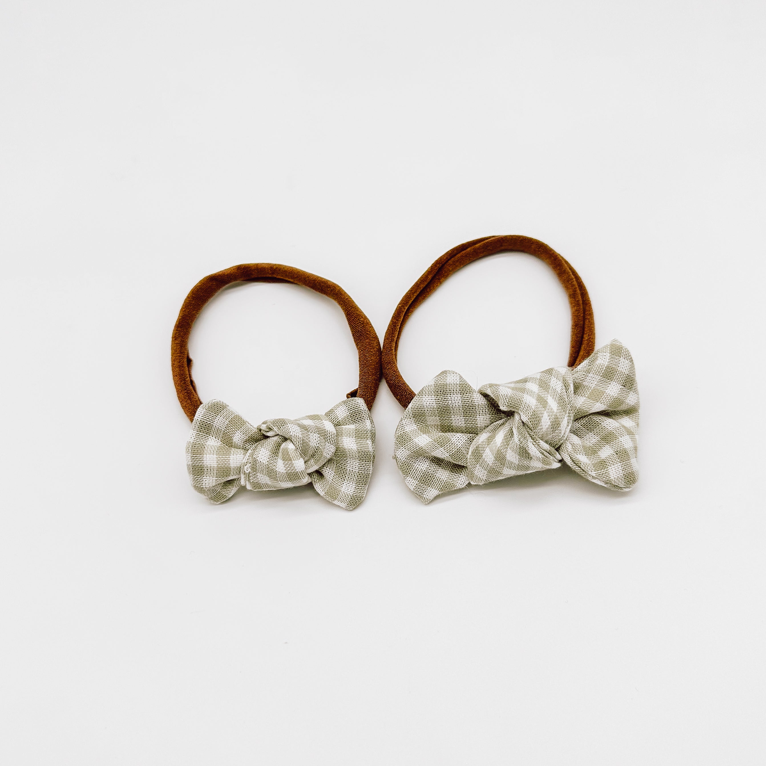 Grace Small Gingham Knot Bow | Handmade Bows