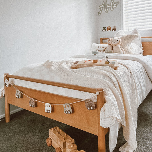 Theo Car Garland | Home Decor