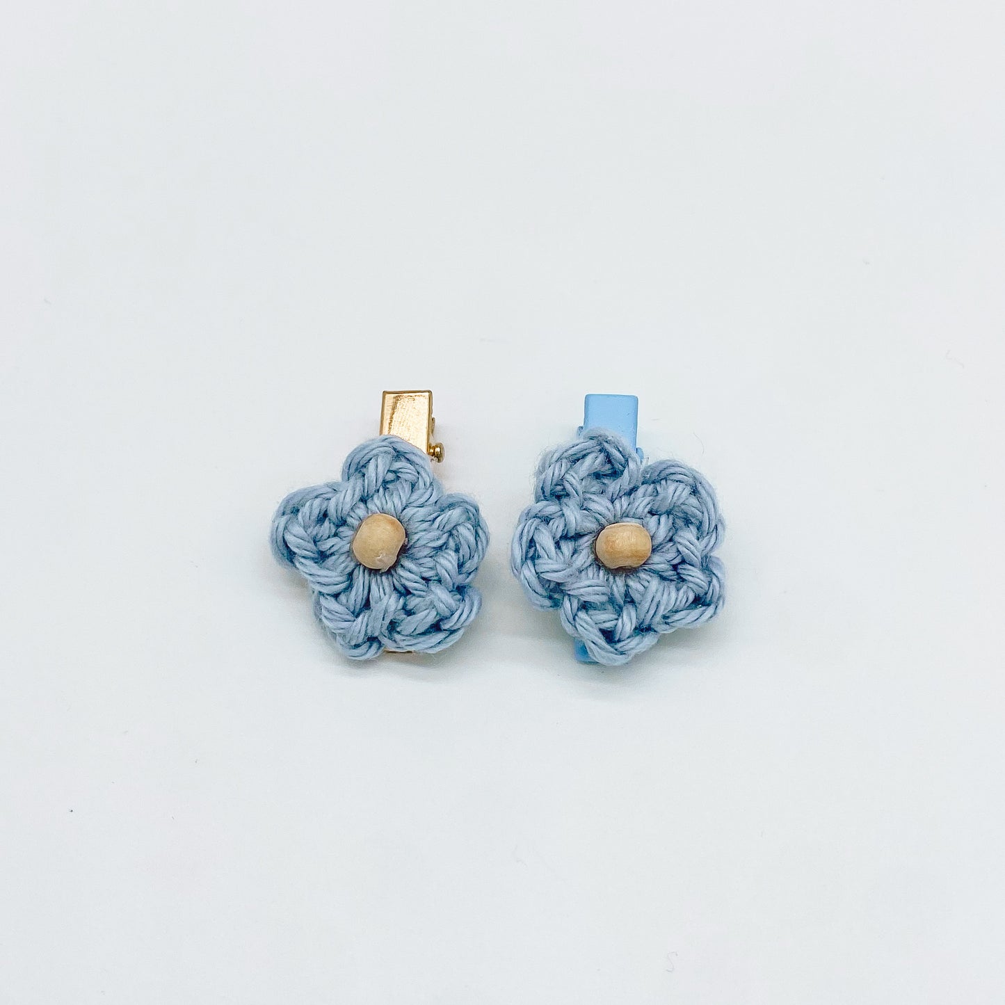 Mini Isla Flower Hair Clip | Hand Crocheted Flowers