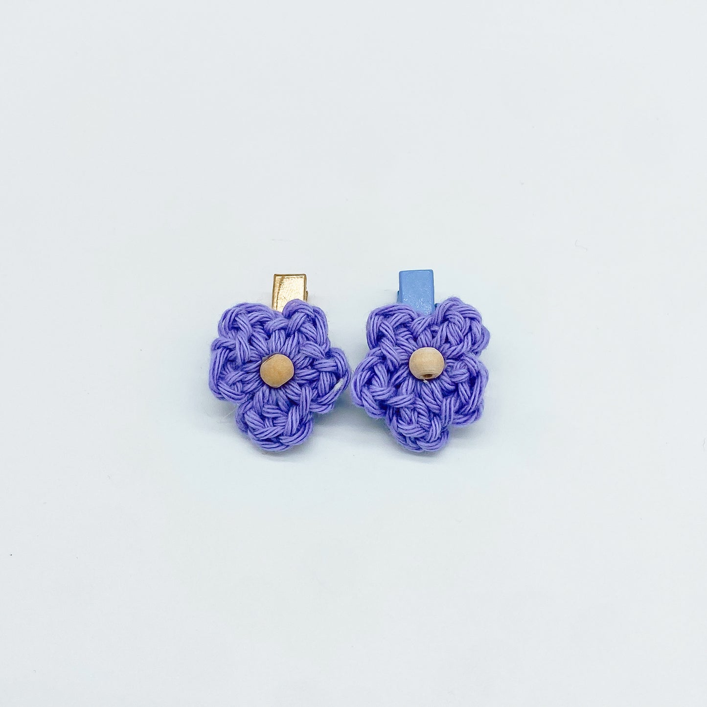 Mini Isla Flower Hair Clip | Hand Crocheted Flowers