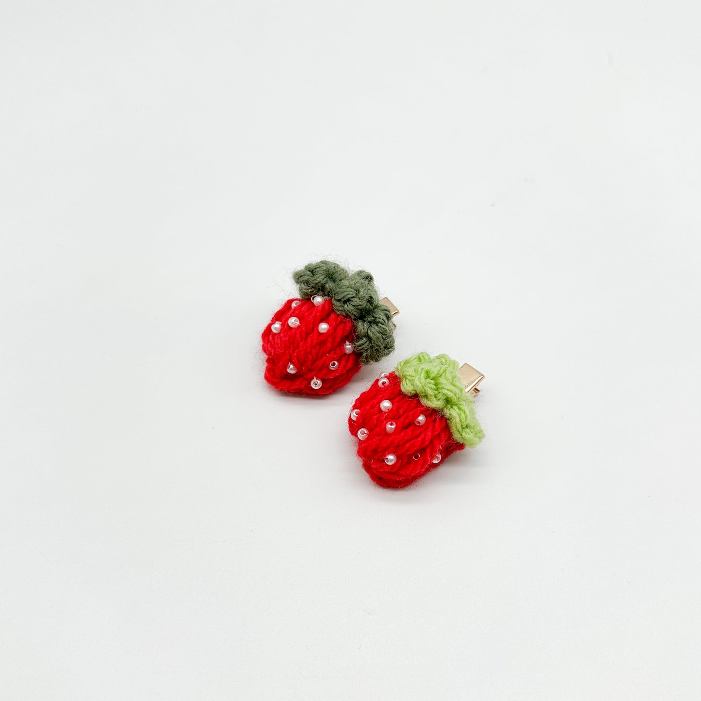 Mini Strawberry Clips | Strawberry Fields