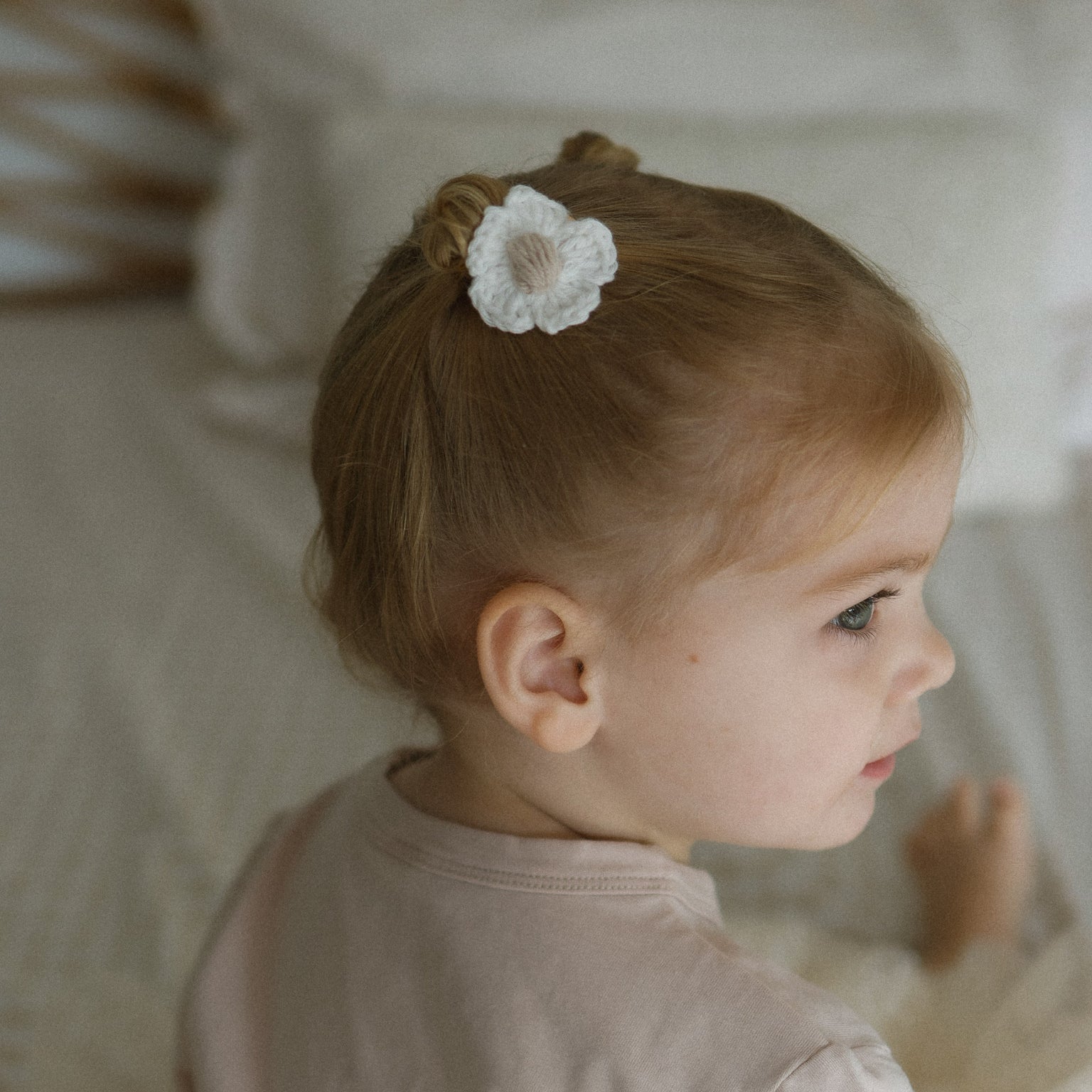 Daisy Beige Clips | Hand Crocheted