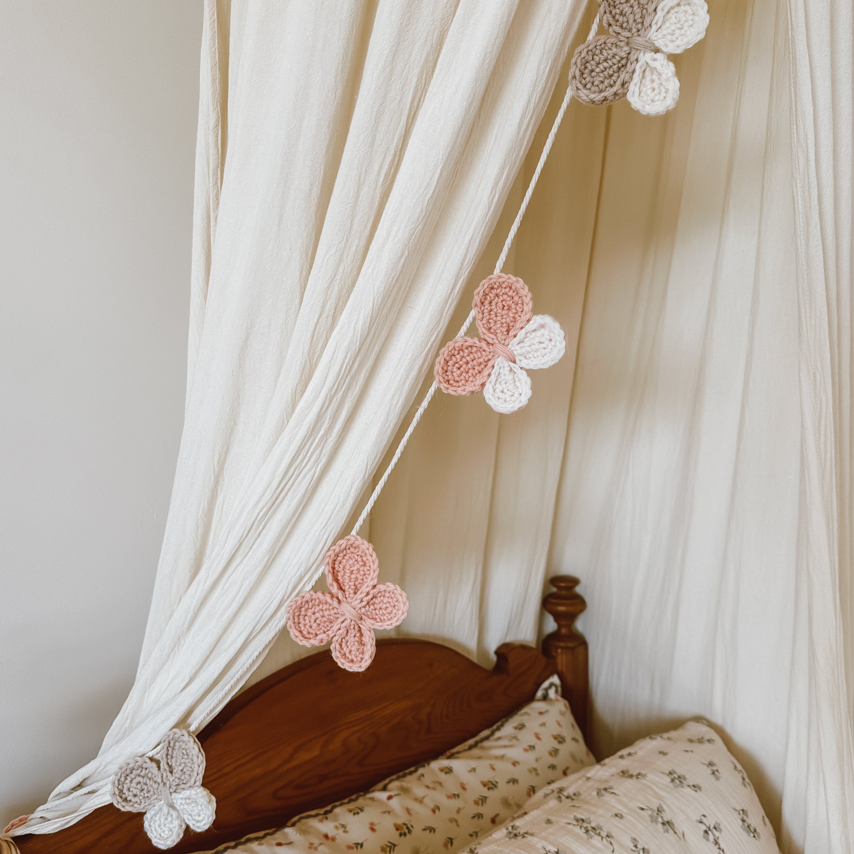 Meadow Butterfly Garland | Home Decor